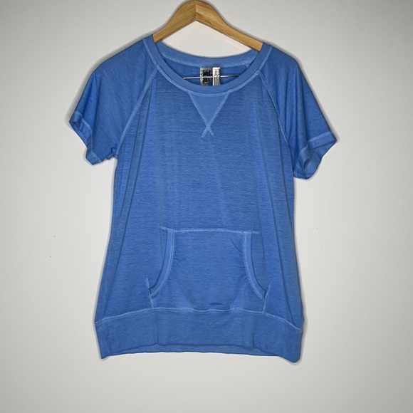 GreenTea Tops - Green Tea Short Sleeve Top sz Large Blue